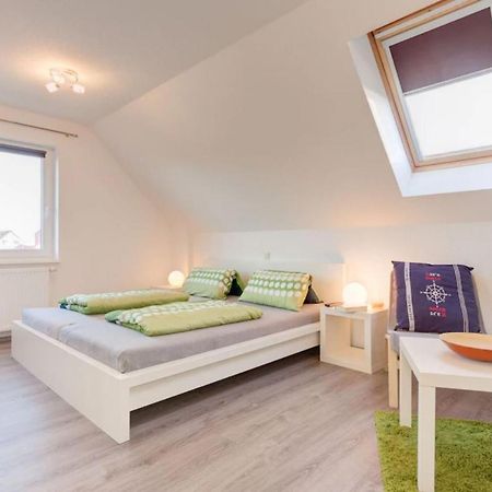 Ferienhaus Wellenreiter Циров Екстериор снимка